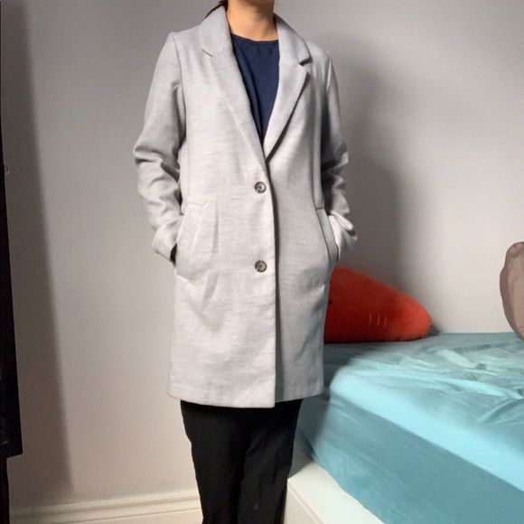 Long grey coat - Picture 2 of 8